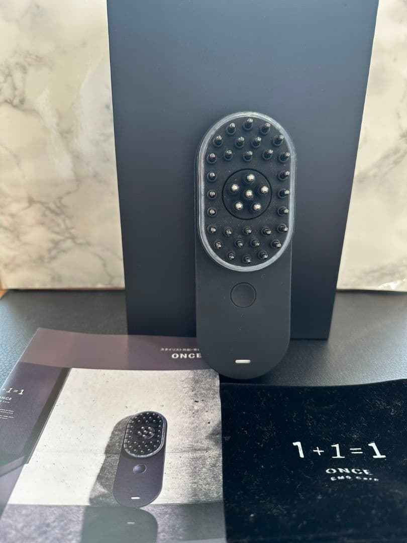 【家庭用美容器 ONCE EMS Care】