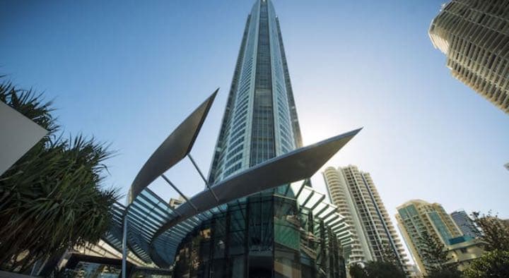 超高層　レジデンスQ１　タワー　ゴールドコースト　サファイアクリスタル　オブジェ