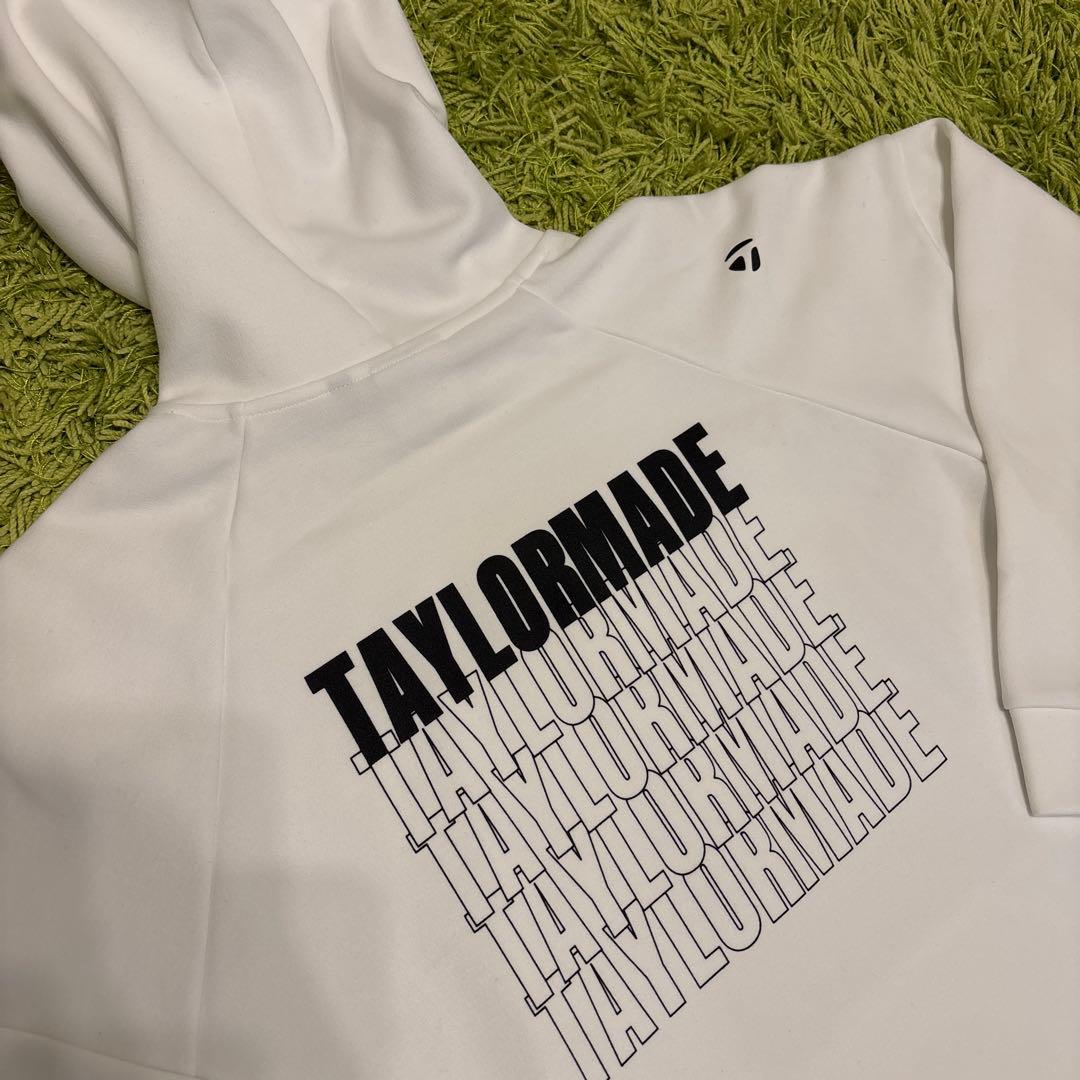 【TaylorMade】新品✨S フード付きロゴトレーナー　スリット付き　秋冬