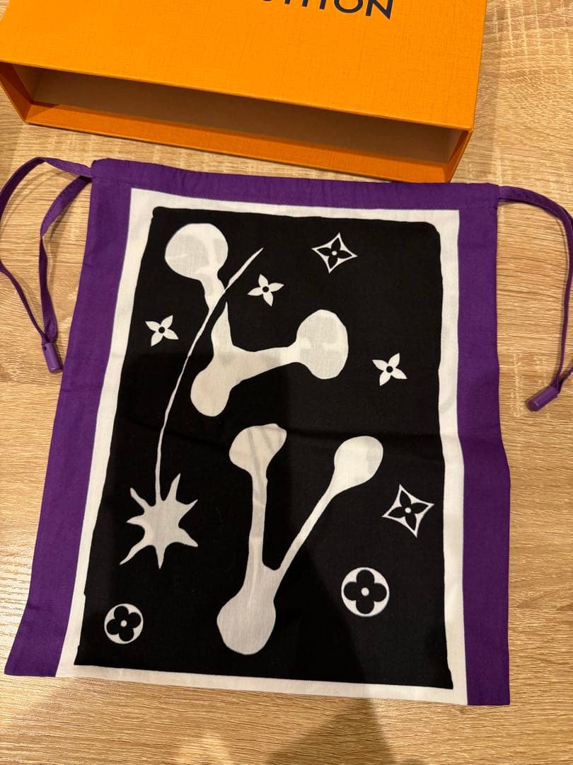 非売品 箱付き LV カレ ハンカチ3枚 巾着1枚セット