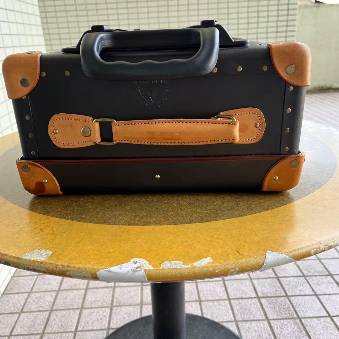 グローブトロッターのサファリキャリーバッグ