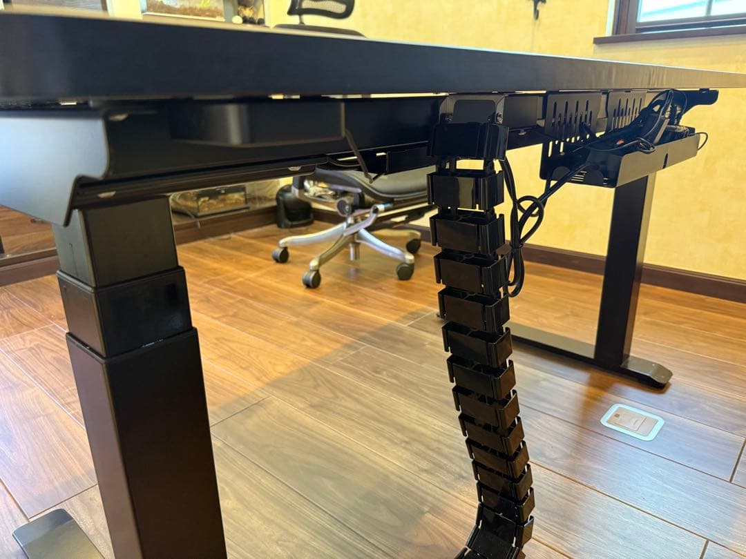 N*様 【極美品】FLEXISPOT/フレキシスポット　電動昇降デスク　天板14