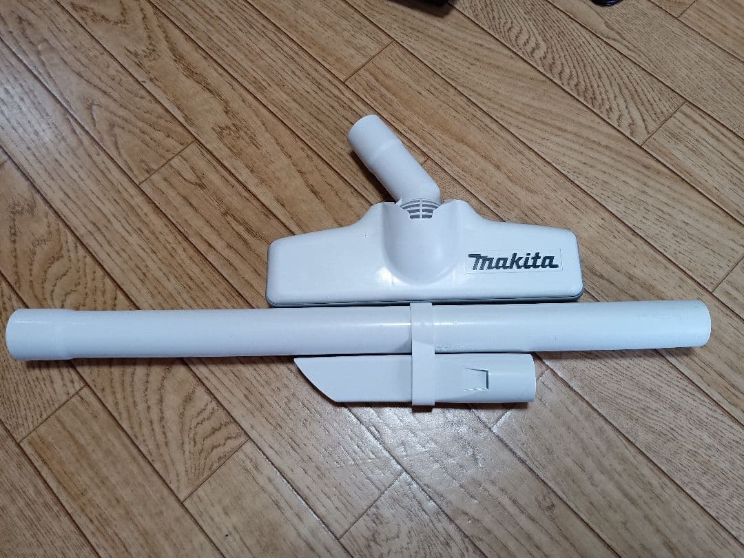 マキタ10.8V充電式クリーナCL107FD 純正バッテリー及び充電器付