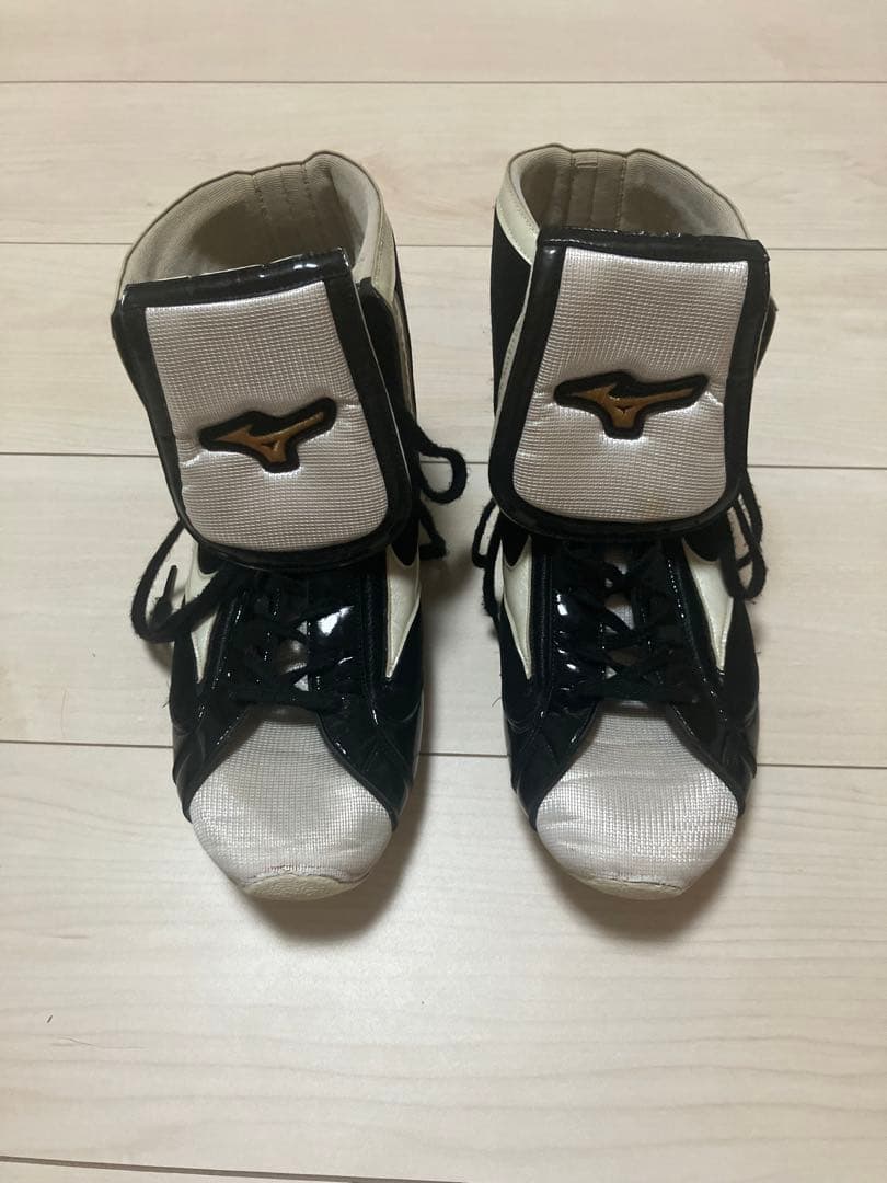 Mizuno ボクシングシューズ ハイカット 黒白