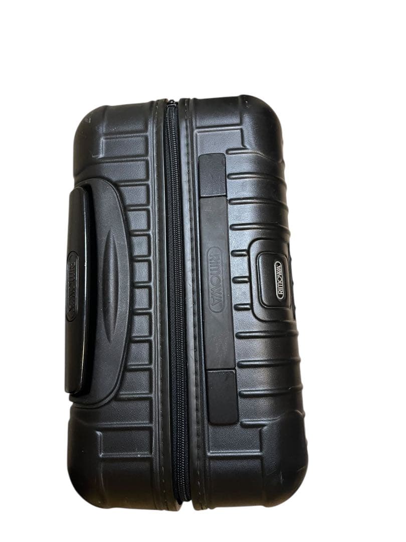 リモワ　サルサ　4輪 キャリーバッグ　スーツケース　TSAロック