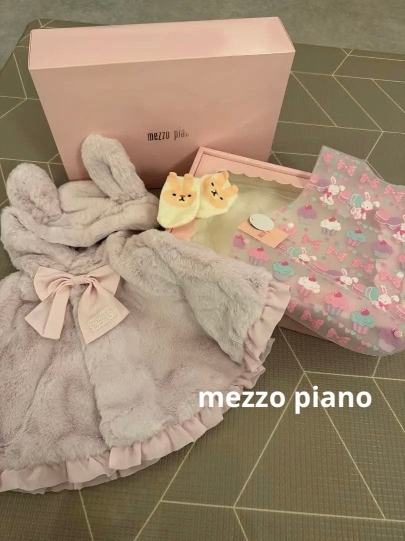 【新品】mezzo piano　メゾピアノ　うさ耳フリルリボン　ケープ　セット