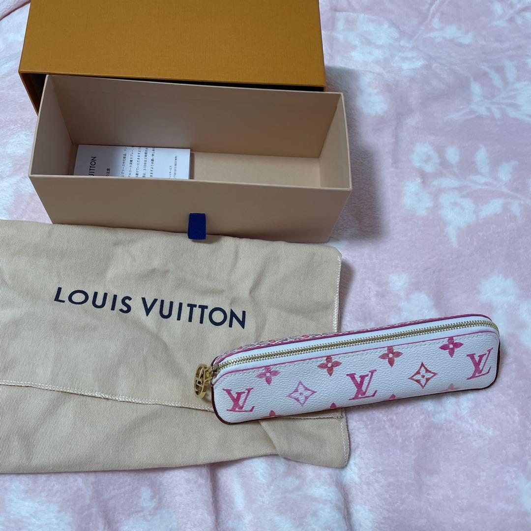 ルイヴィトン　ペンケース