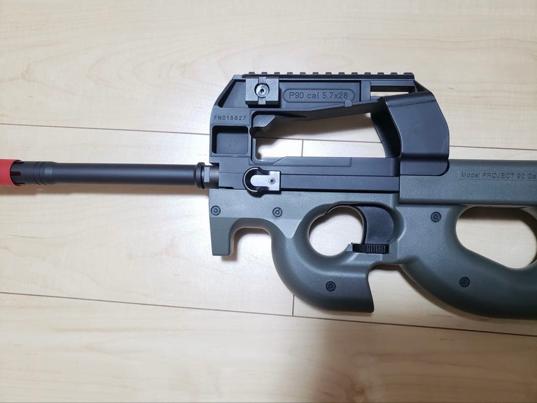 つ*に様 東京マルイ　電動ガン　PS90HC ハイサイクル