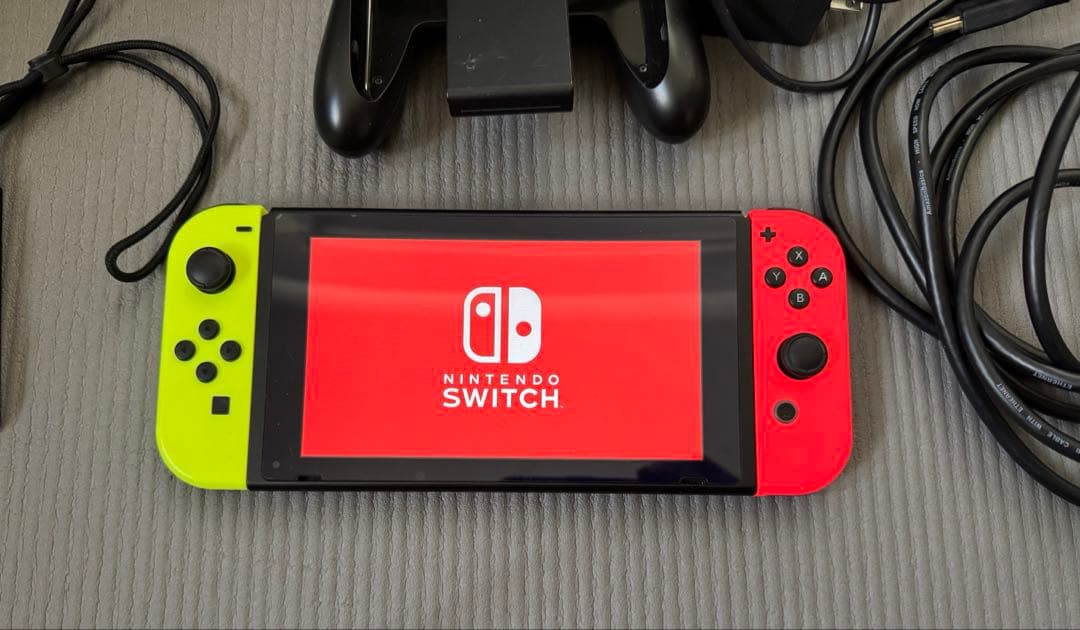 中古品Switch 本体　Nintendo Switch