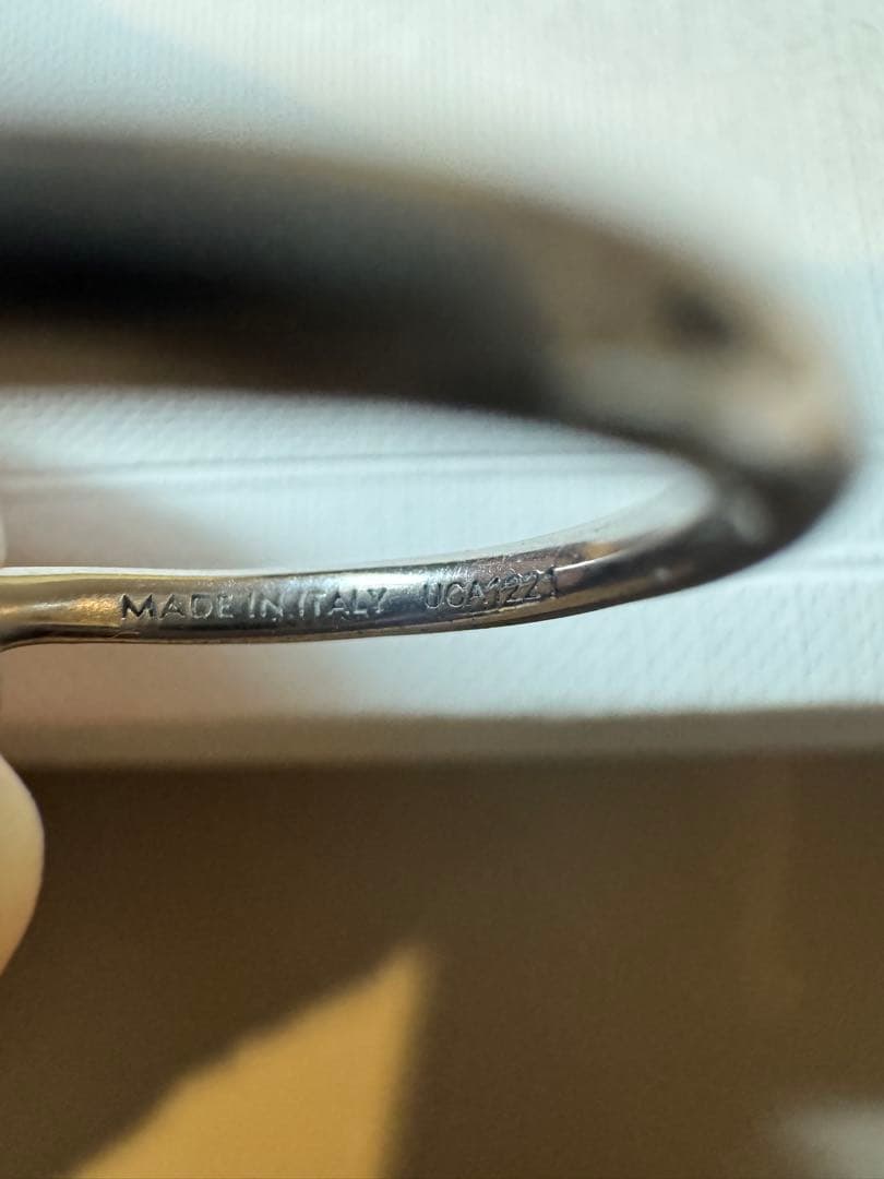 CELINE セリーヌ ノット スモールフープピアス