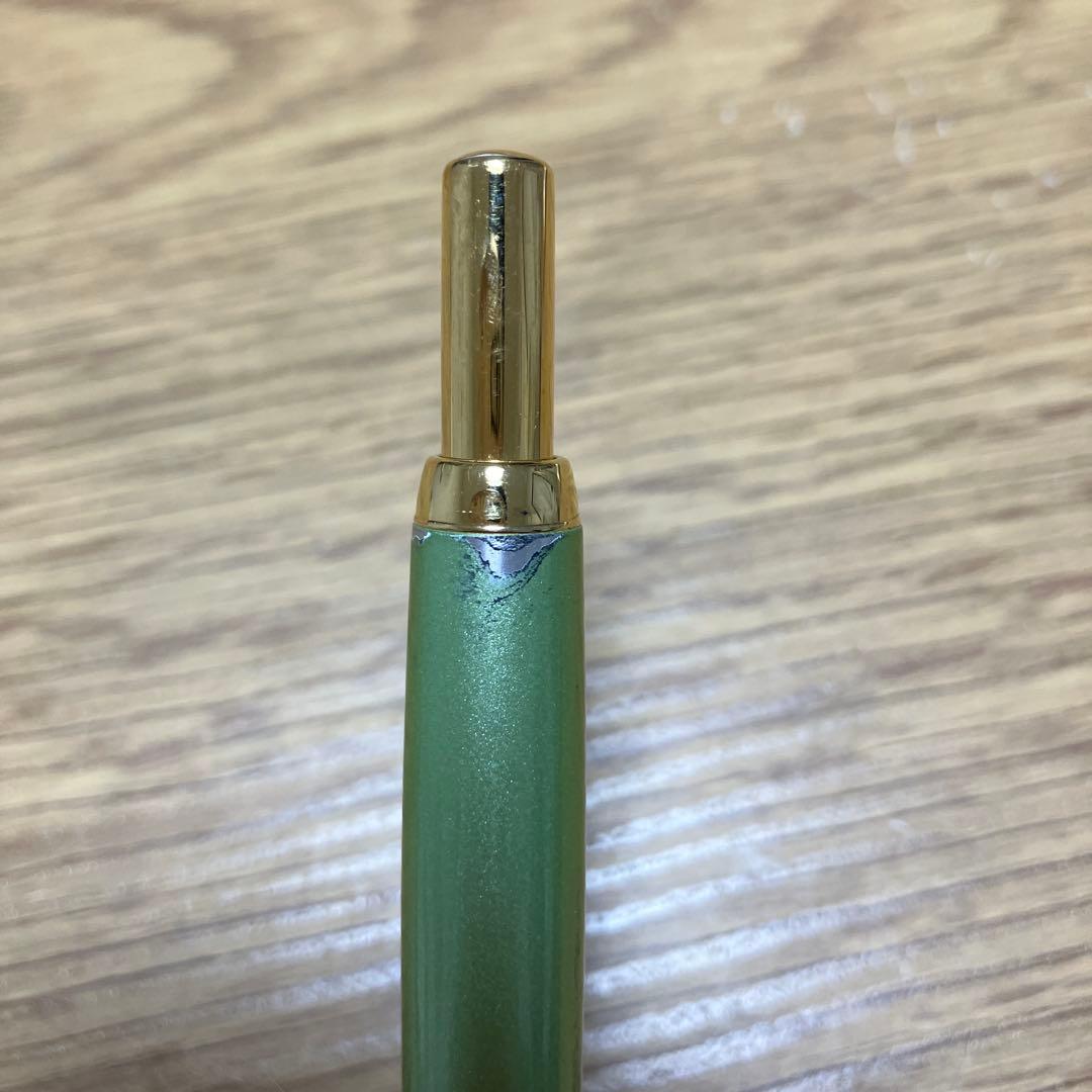 キャップレスデシモ メタリックソフトグリーン F（細字） 2019年 限定