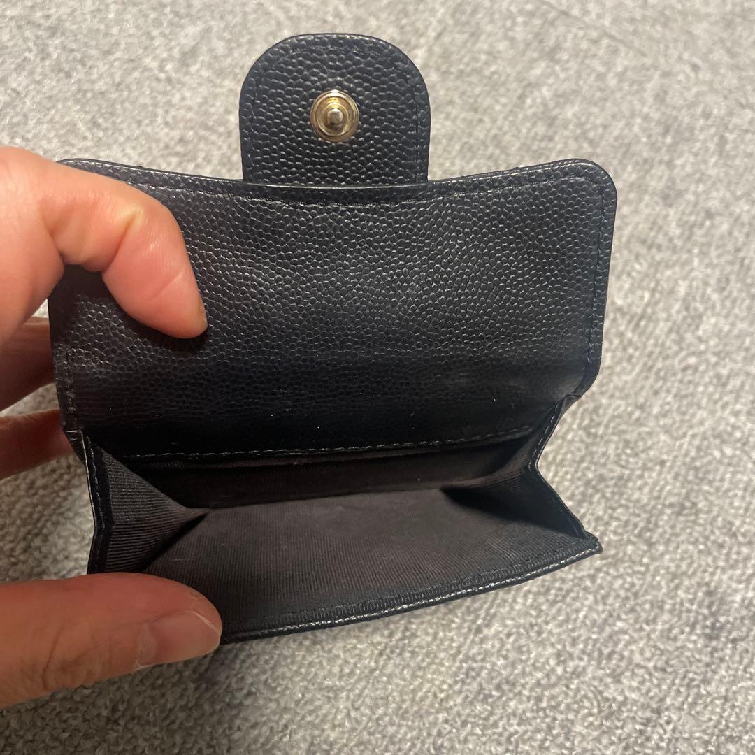 CHANEL 黒 レザー 三つ折り財布