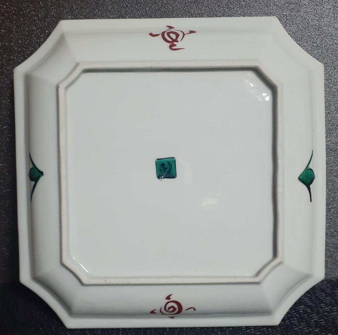 【日展特選作家】九谷焼【戸出政志】作　色絵　竹に燕の図　四方隅切角皿　飾り皿