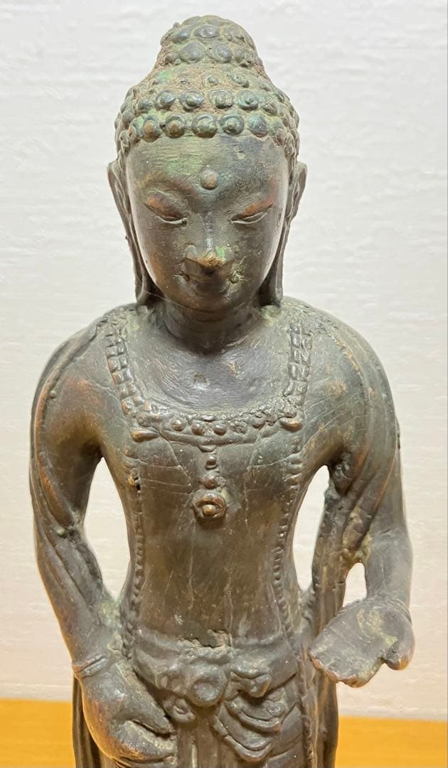 【金属製工芸/骨董品】仏像　置物　インテリア　オブジェ　金属製