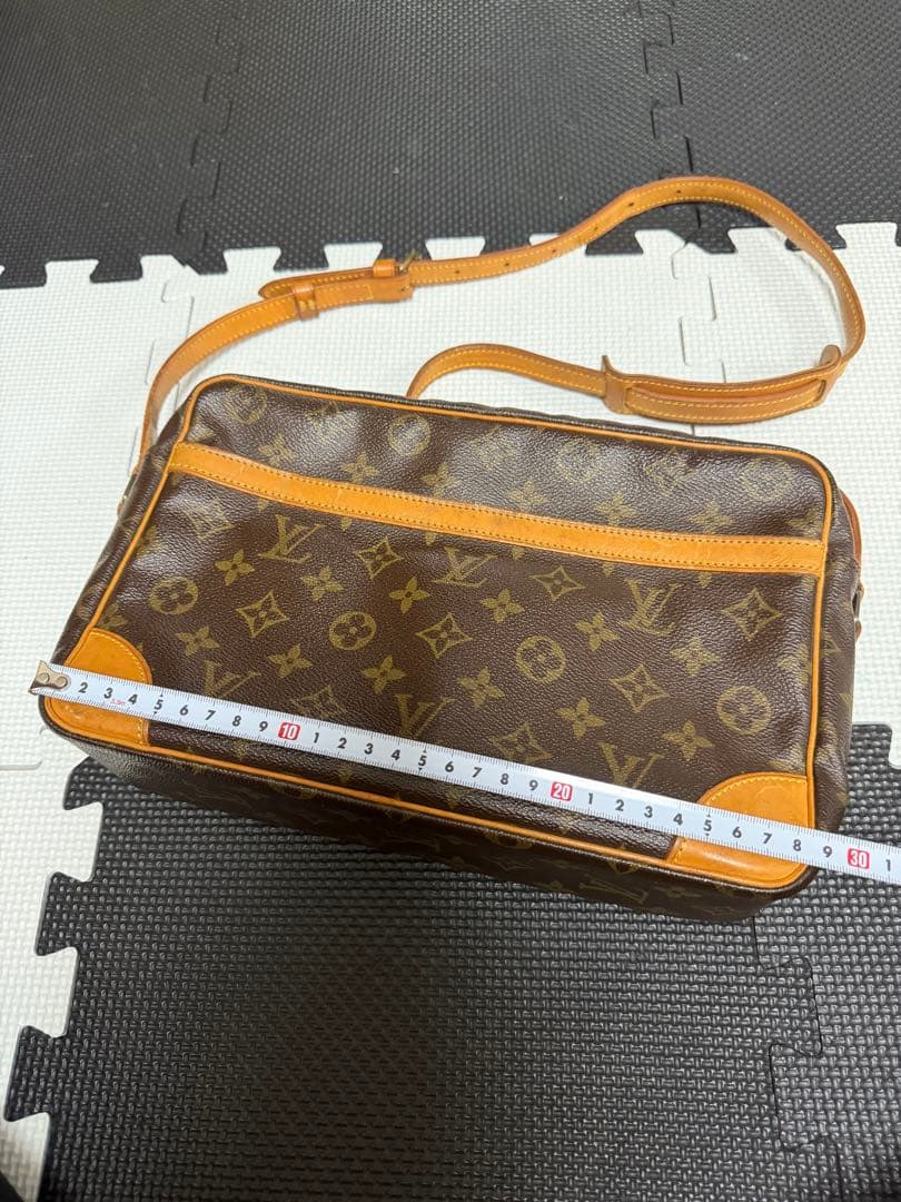 LOUIS VUITTON ショルダーバッグ モノグラム トロカデロ