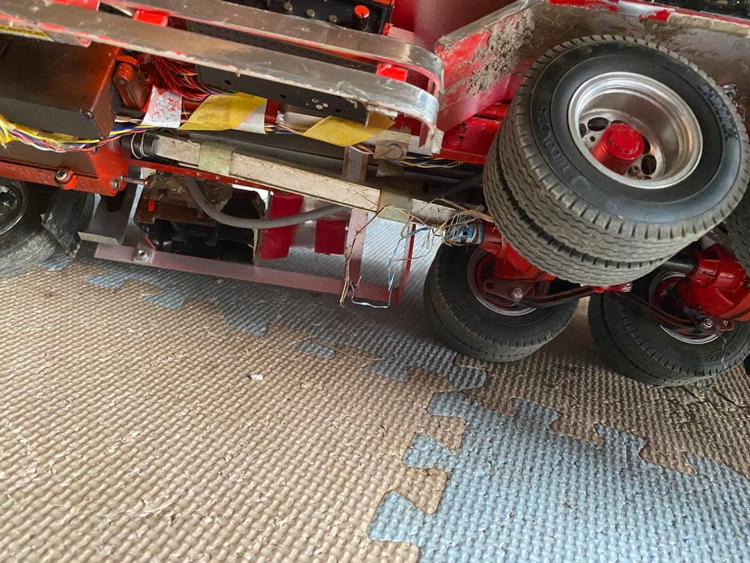 タミヤ　1/14 スカニア原木運搬フルトレーラー仕様　フルオペ