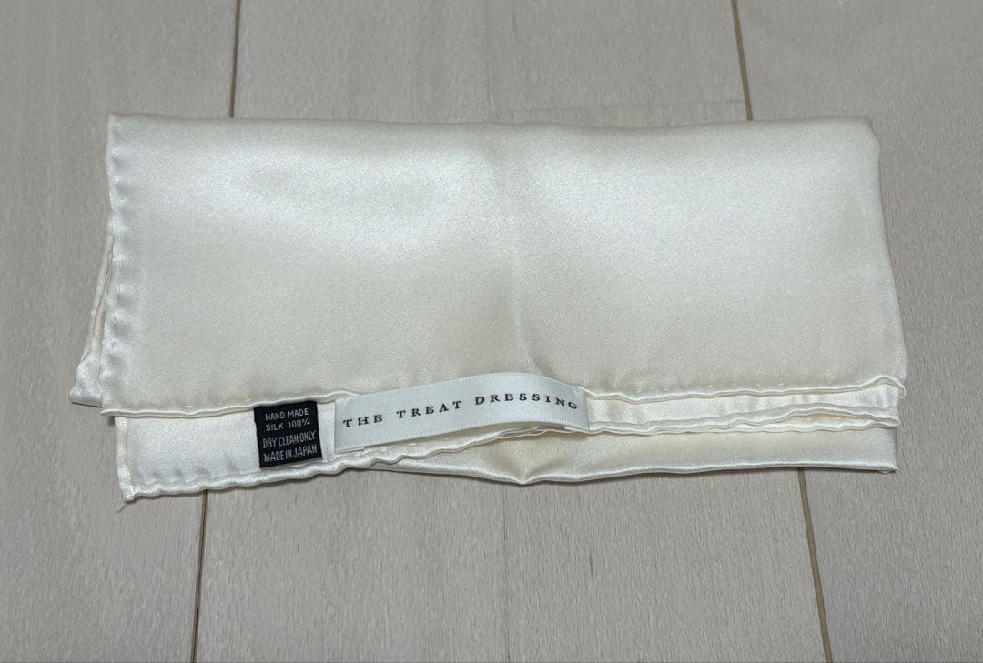 トリートドレッシング新郎4点セット（蝶ネクタイ・カフス・シャツ・チーフ）