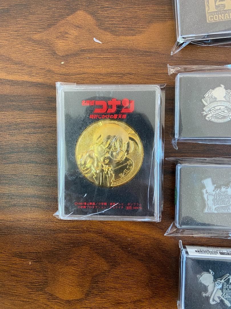 名探偵コナン　劇場版　ピンバッジ　映画　ピンズ
