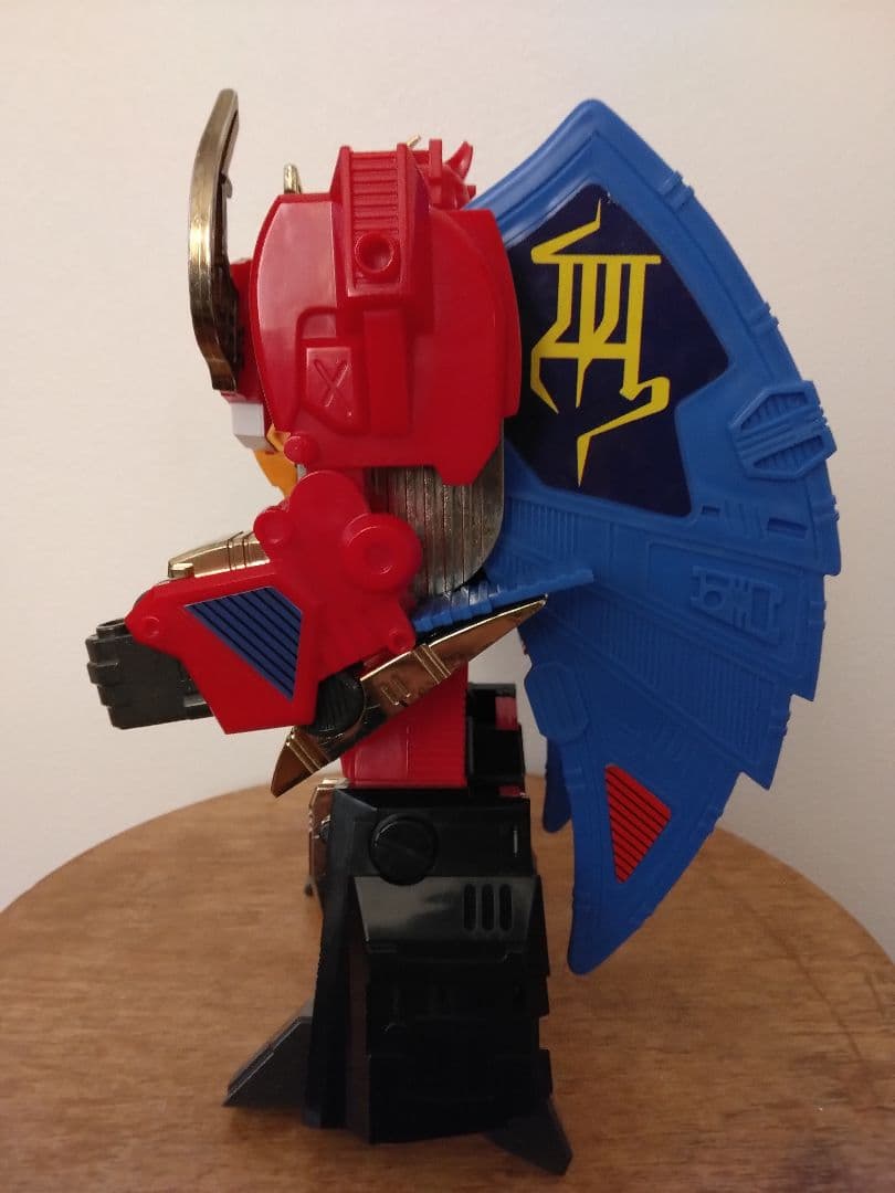 伝説の勇者ダ・ガーン　ドラゴン変形　レッドガイスト