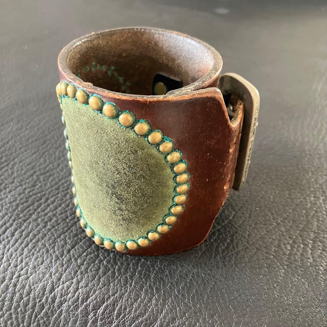 WOLF'SHEAD ウルフズヘッド 70mmサークルスタッズ ブレスレット 茶