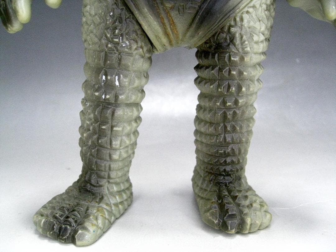 #当時物 #ブルマァク #メフィラス星人 #ソフビ #足裏落書き有 #マルサン