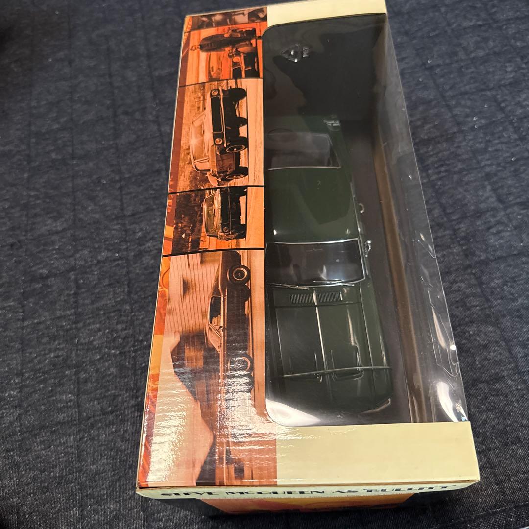 オートアート 1/18 ブリット マスタング オリジナル ダイキャストモデル