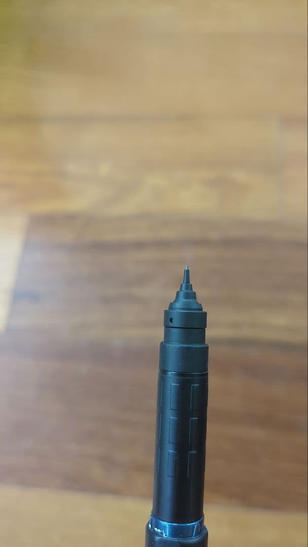 クルトガダイブ　マットブラック塗装