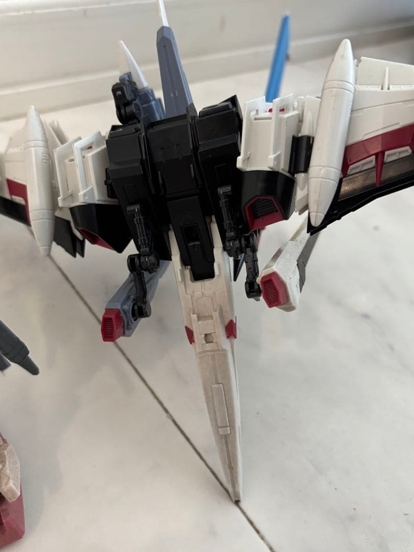 ガンダム ガンプラ ストライクルージュ プラモデル