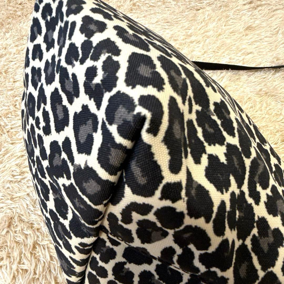 【美品】エルベシャプリエ 舟型ショルダーバッグ S パンサーブラン