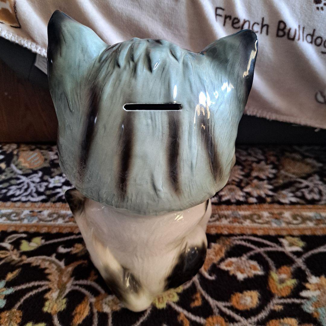 猫の陶器製貯金箱(ドマン)