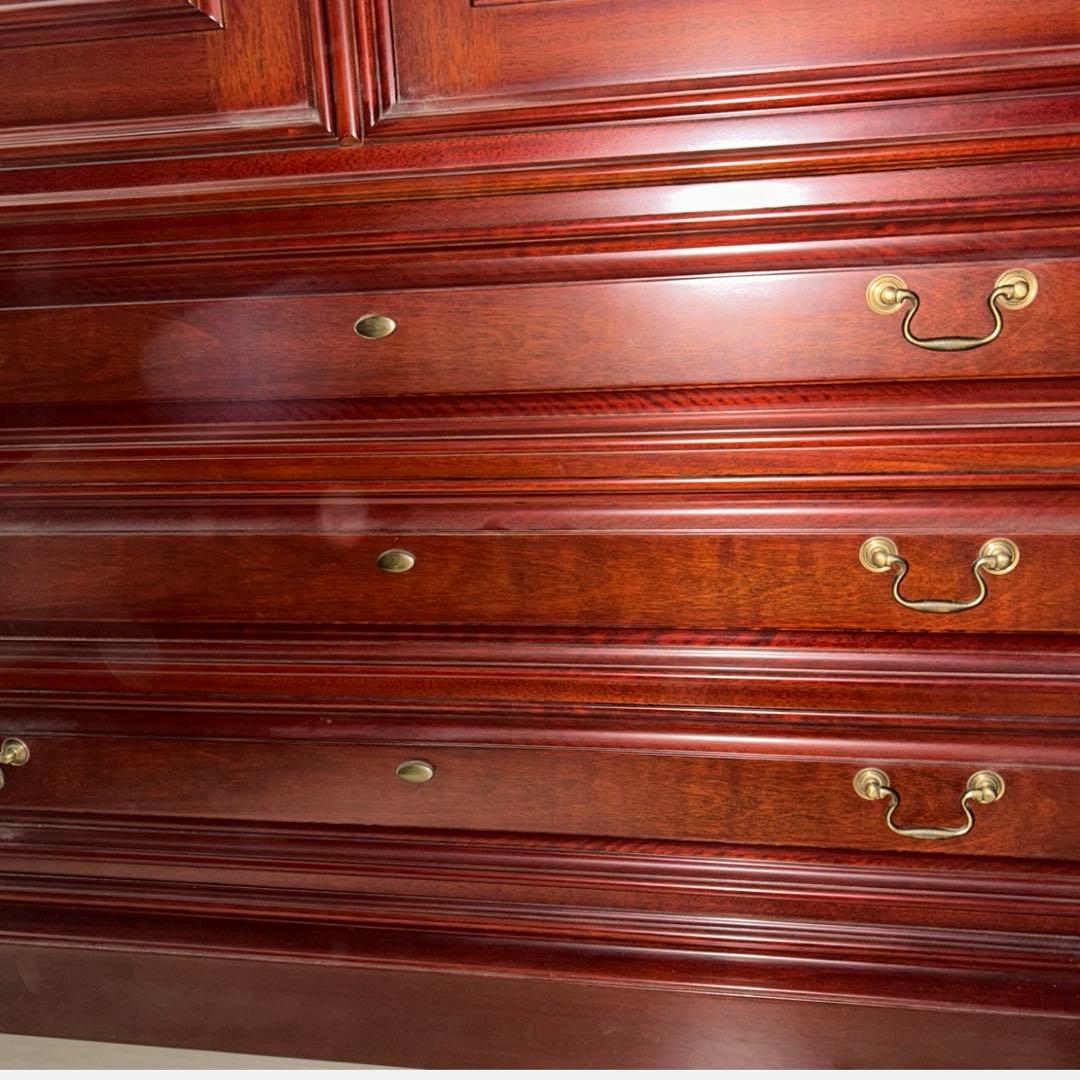 桐箪笥　着物　洋風