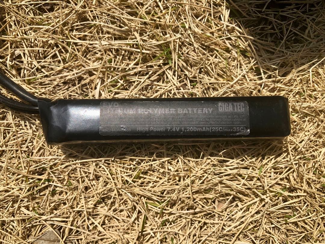 東京マルイ　次世代電動ガン　HK416D 中古　リポバッテリー充電器付き