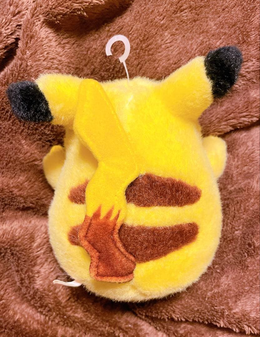 ピカチュウ TOMY 初期　バンザイ　にっこり　ぬいぐるみ