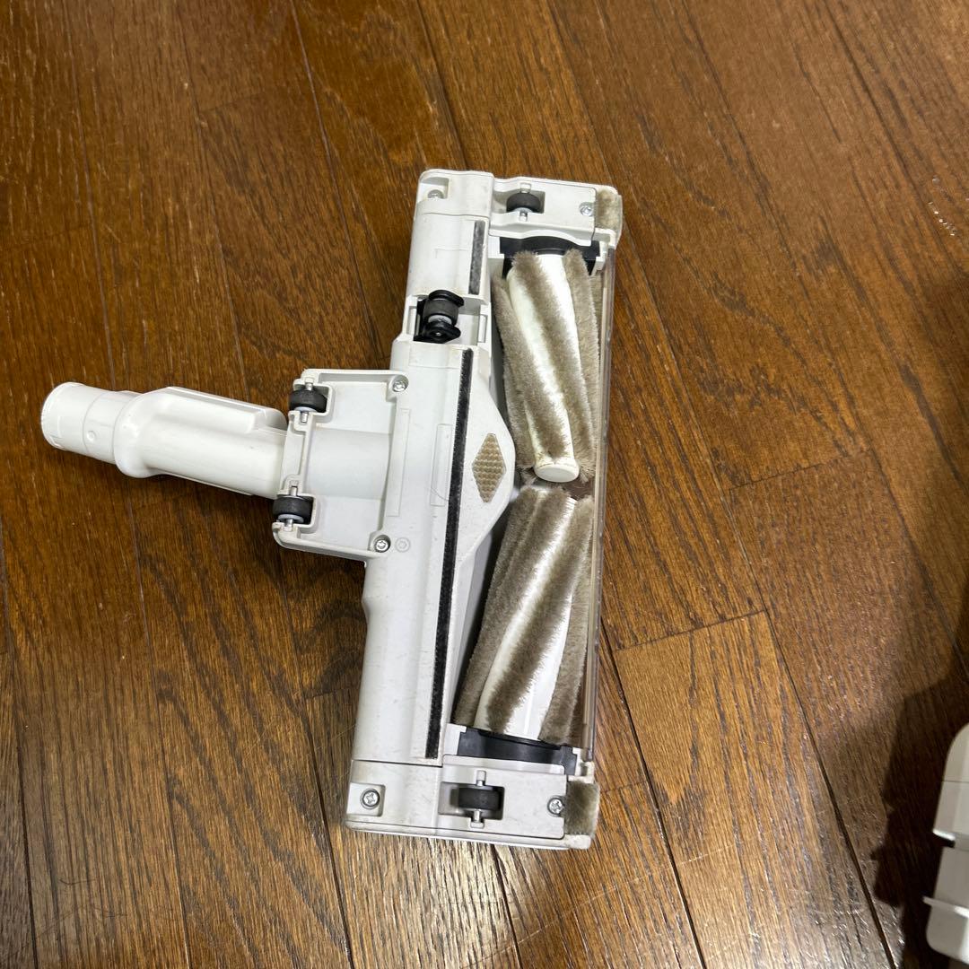 Panasonic MC-SB85K コードレス スティック掃除機　中古