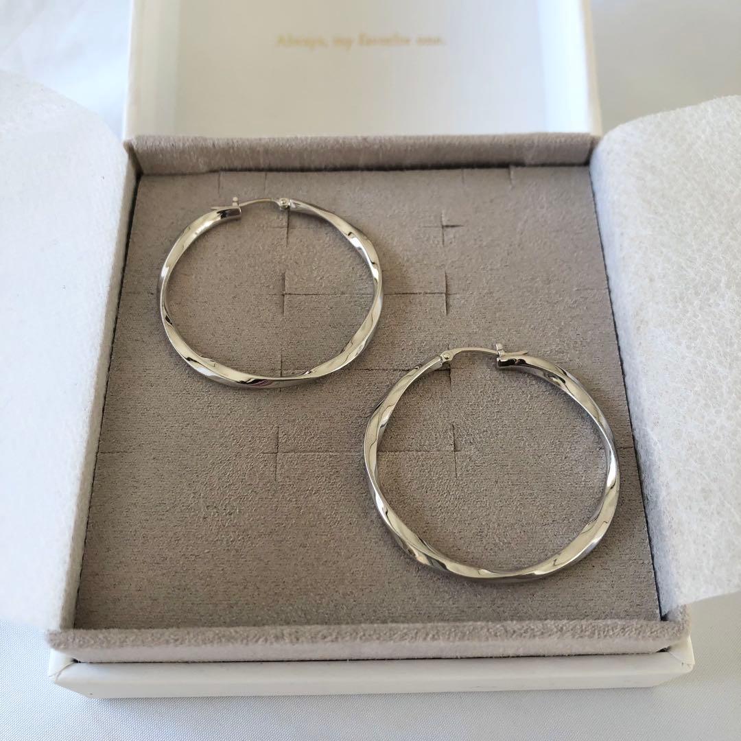 ジジ ete エテ フープピアス M プラチナム 本体925 ポストK18