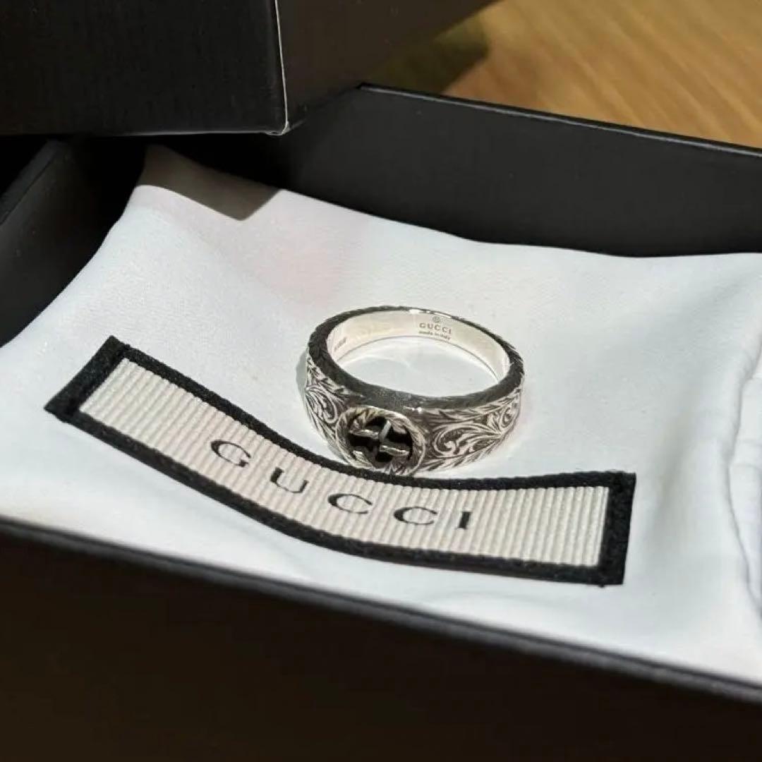 GUCCI リング 15号　インターロッキング シルバ ー Y223