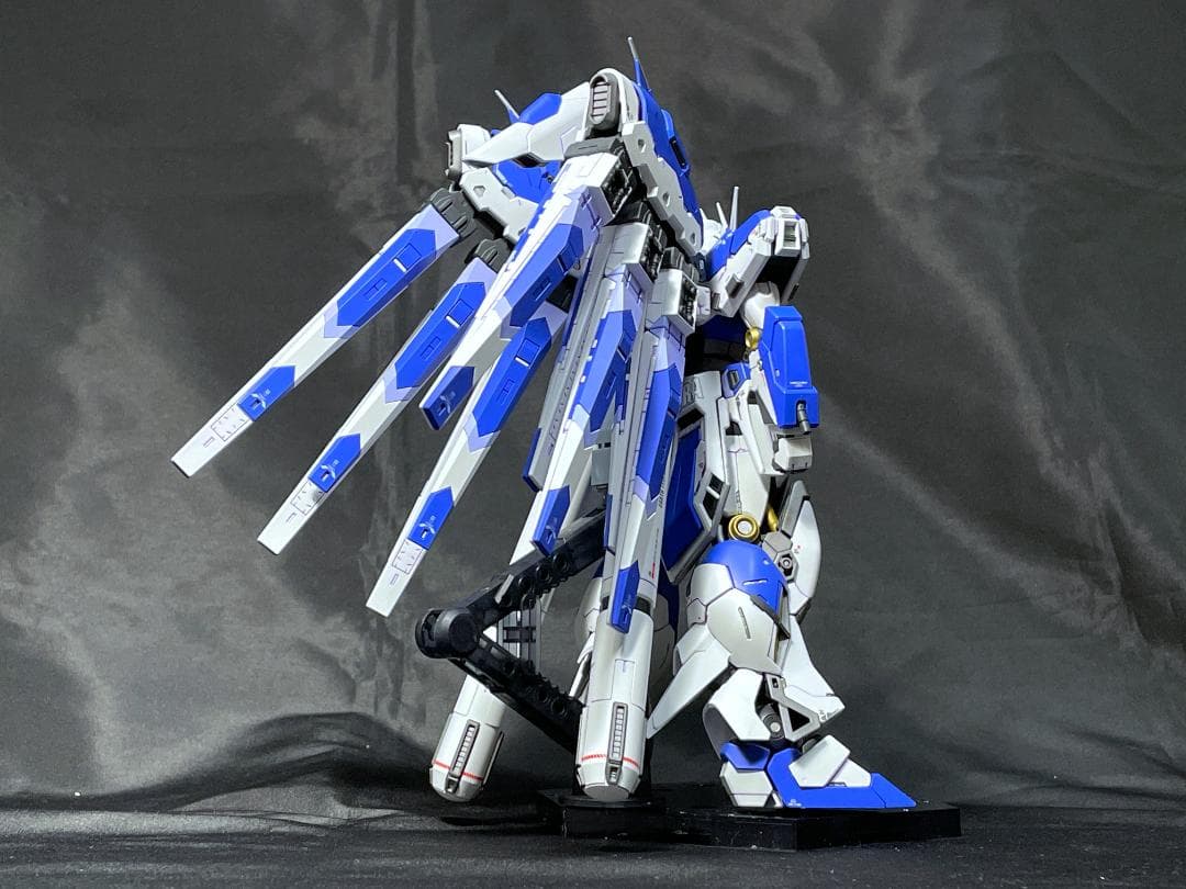 RG Hi-νガンダム＋ハイパー・メガ・バズーカ・ランチャー 全塗装完成品