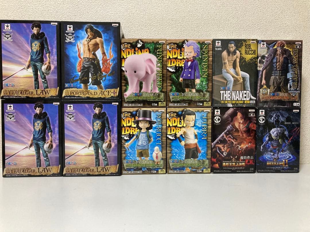 ワンピース　プライズフィギュア等19点まとめ売り