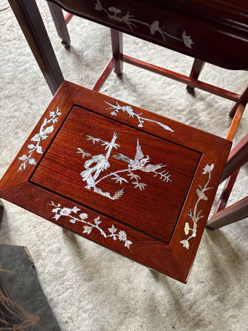 中国 螺鈿 青貝 螺鈿 象嵌 花梨 ネストテーブル サイドテーブル 4個セット