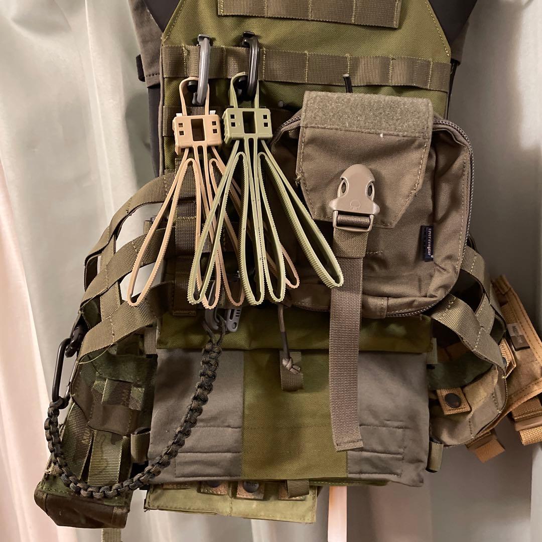 EmersonGear エマーソンギア　プレートキャリア付属品多数