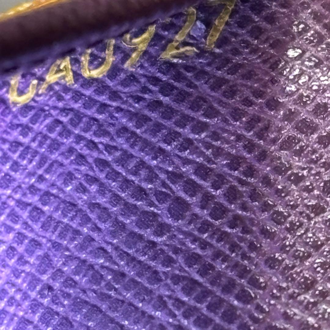 ルイヴィトン エピ ポルトカルトクレディエン 二つ折り長財布　M63219