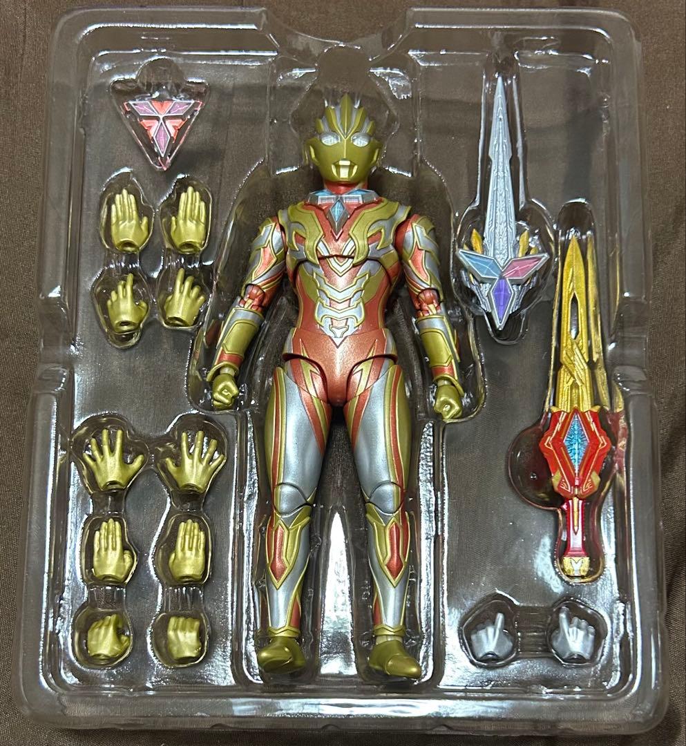 【3月４日まで】SH Figuarts ウルトラマントリガーセット