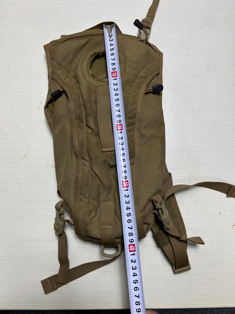 USミリタリー ハイドレーションパック放出品（ボトル無し）