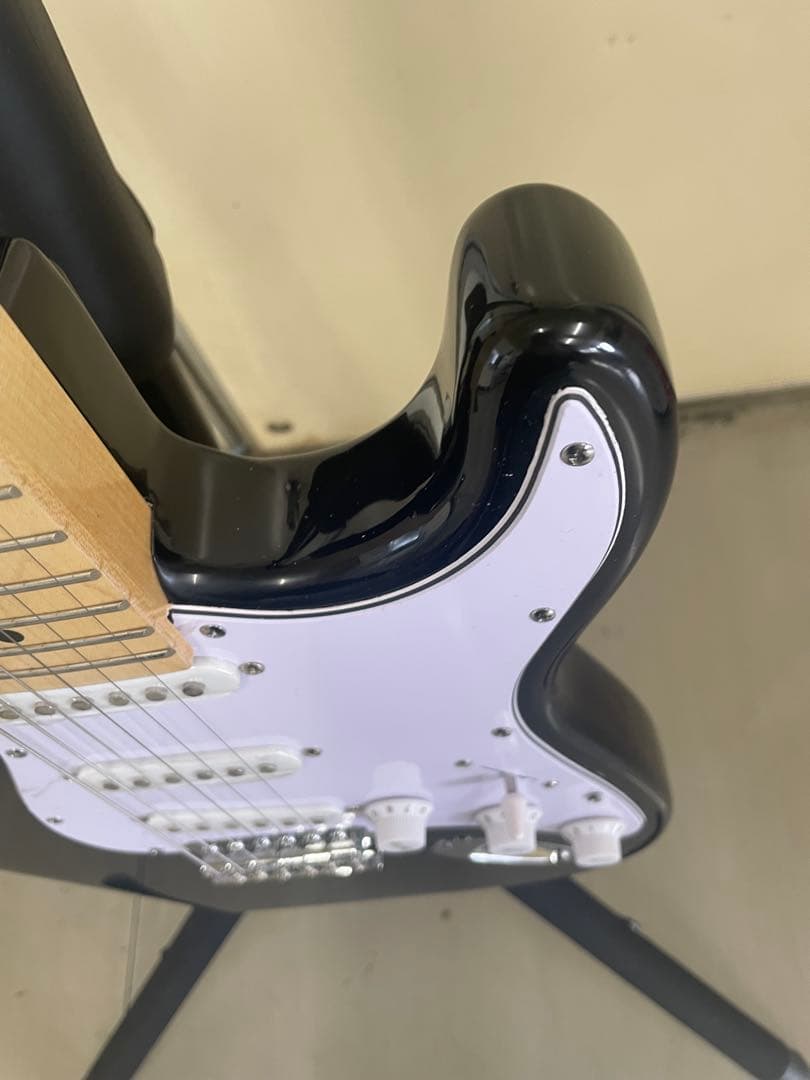 ストラトキャスター　エリッククラプトン仕様　１台限り