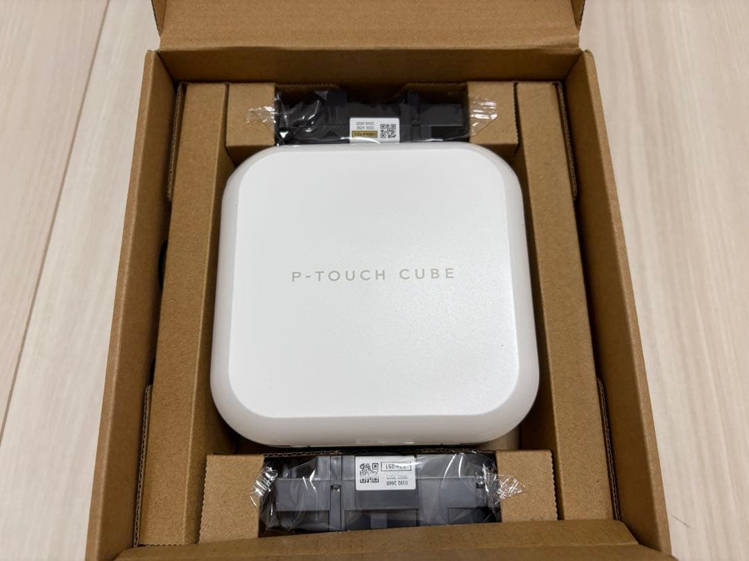 ブラザー ラベルライター ピータッチキューブ　PT-P710BT