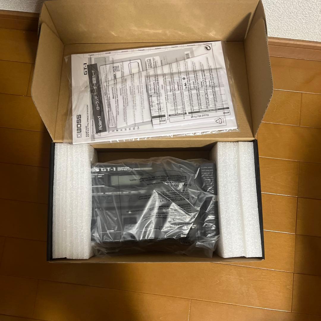 BOSS GT-1 ギターエフェクター　ボスアダプター