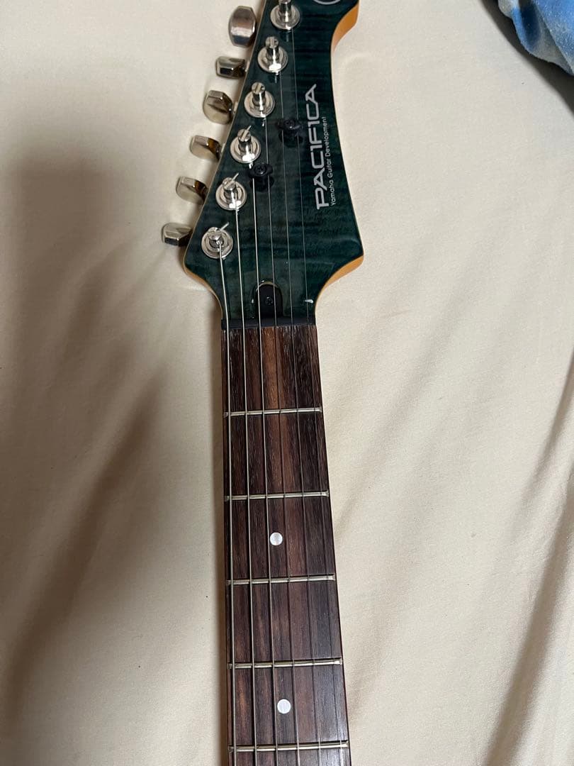 ヤマハエレキギターパシフィカ612 インディゴブルー(ソフトケース付き)