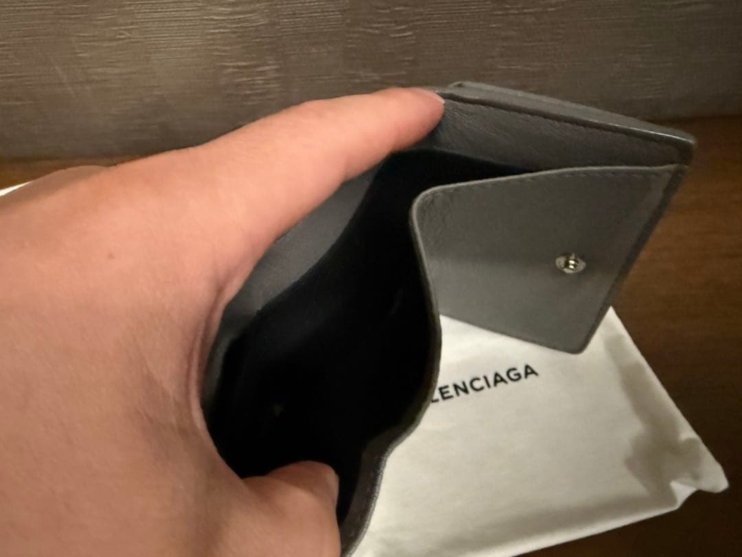 年末お値下げ　BALENCIAGA グレー 三つ折り財布