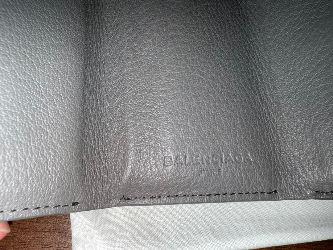年末お値下げ　BALENCIAGA グレー 三つ折り財布