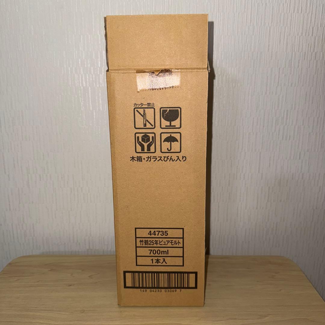 竹鶴25年　空瓶　未洗浄　ダンボール付き　1本